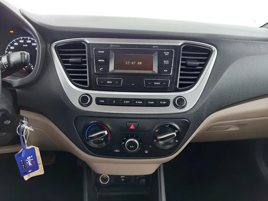 2022 Hyundai Accent Smart 