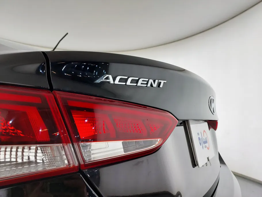 2022 Hyundai Accent Smart 