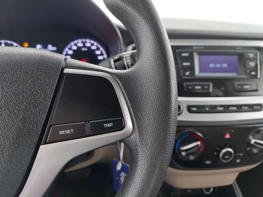 هيونداي اكسنت سمارت 2022 