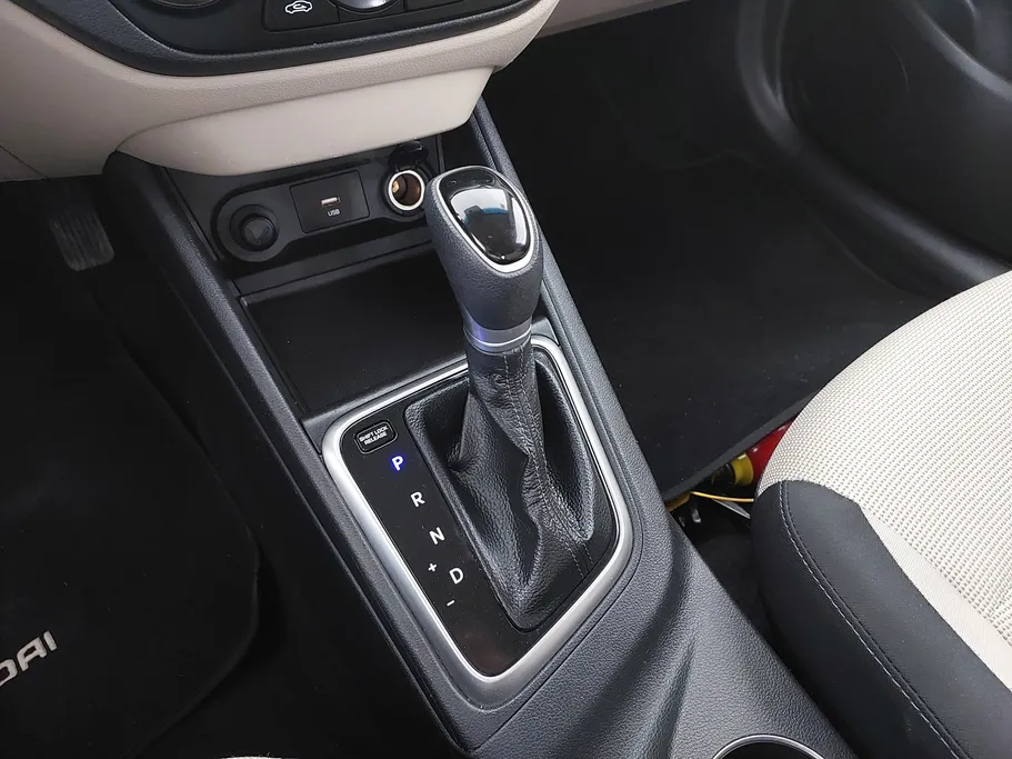 هيونداي اكسنت سمارت 2022 