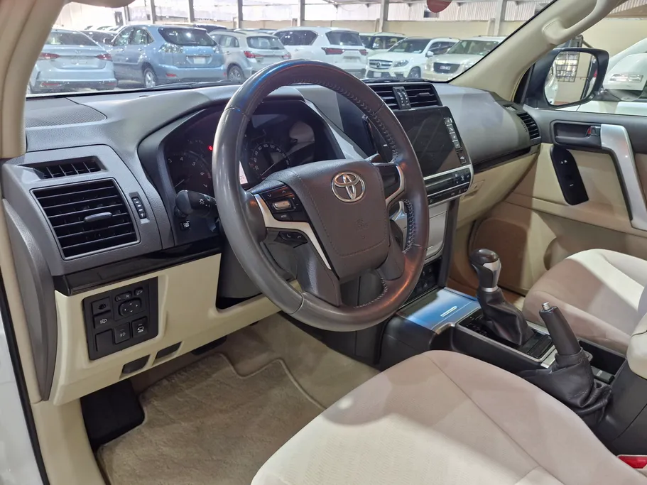 تويوتا برادو TXL1 2023 