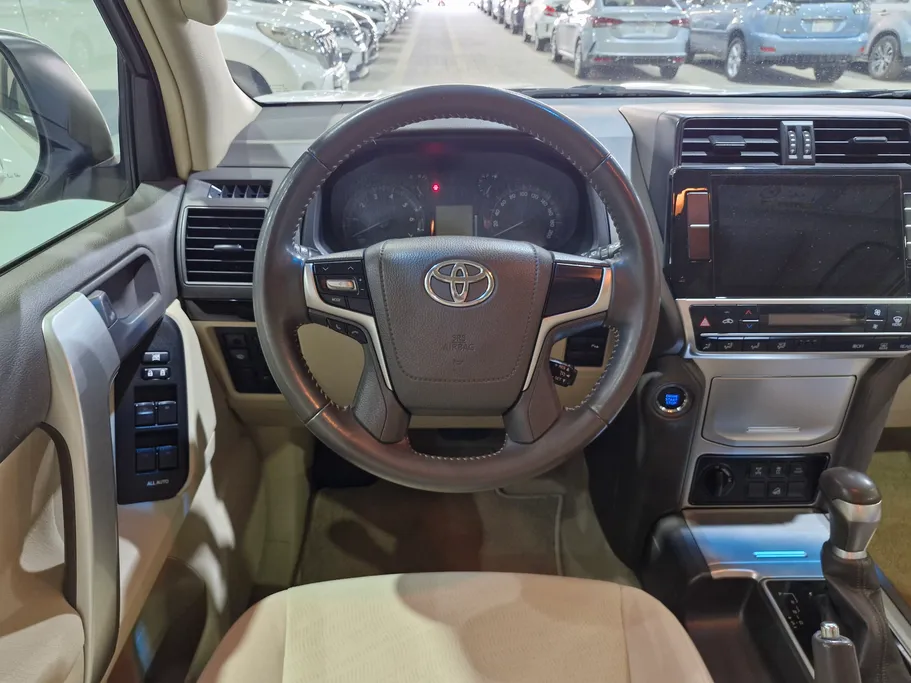 تويوتا برادو TXL1 2023 