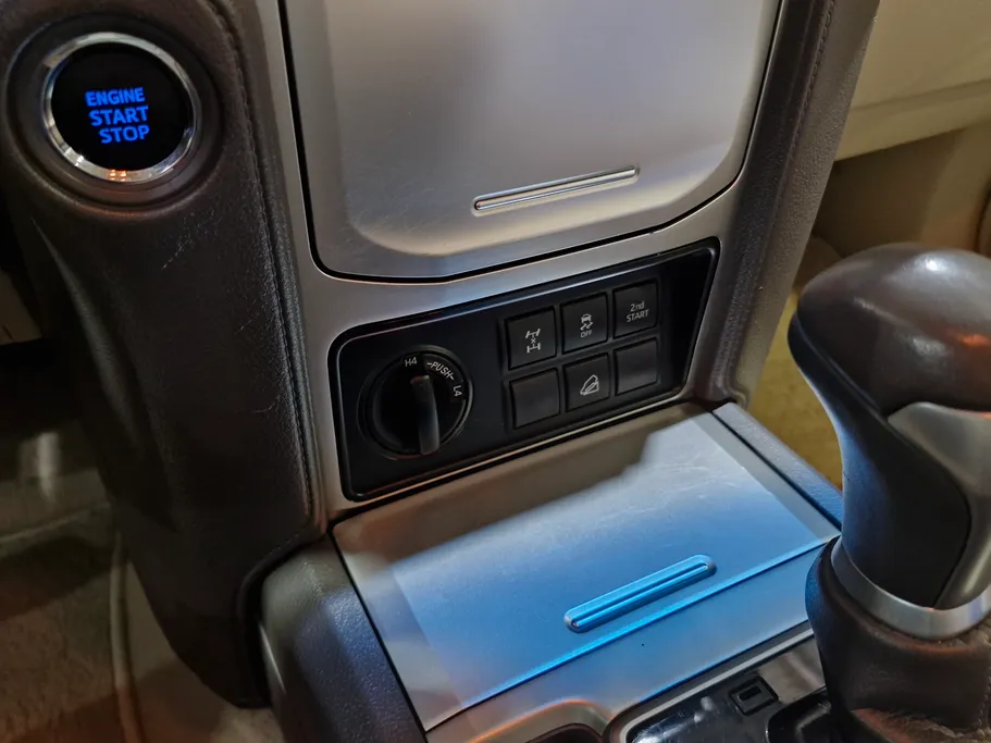 تويوتا برادو TXL1 2023 