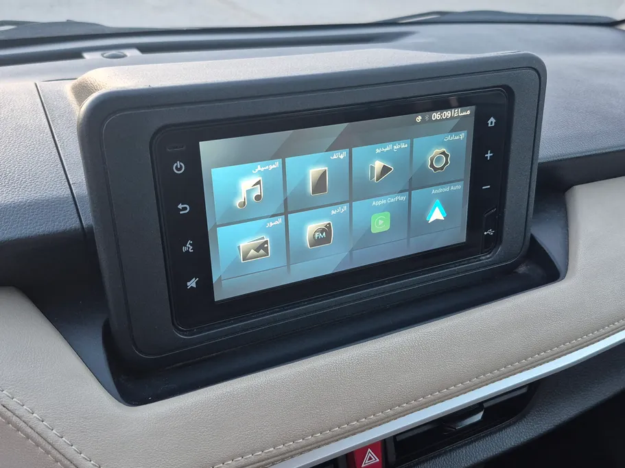 2024 Toyota Yaris  Y 