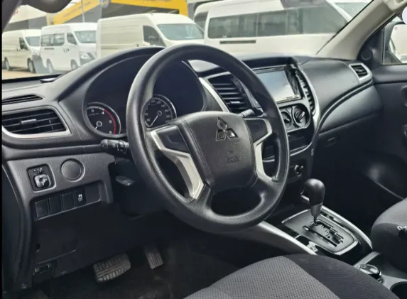 ميتسوبيشي L200 SC 4x4 Diesel 2023 