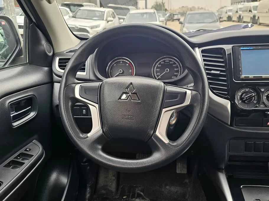 ميتسوبيشي L200 SC 4x4 Diesel 2023 