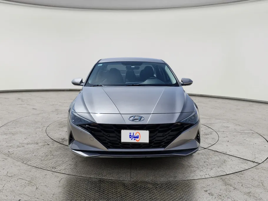 2023 Hyundai Elantra Smart 