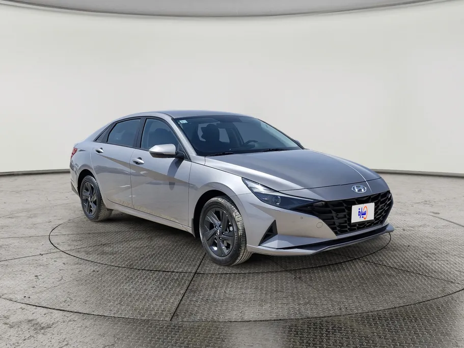 2023 Hyundai Elantra Smart 