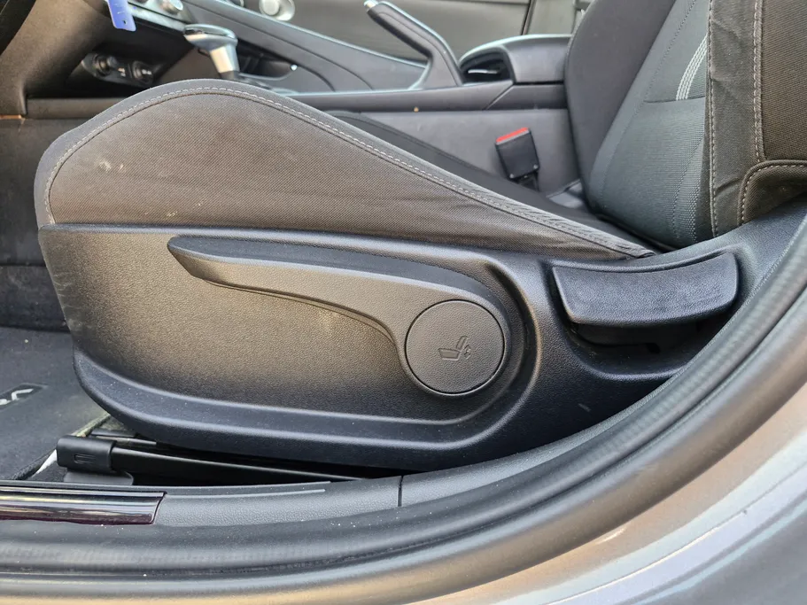 2023 Hyundai Elantra Smart 