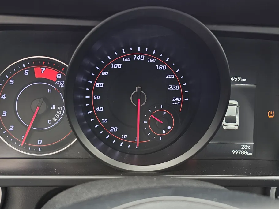 2023 Hyundai Elantra Smart 