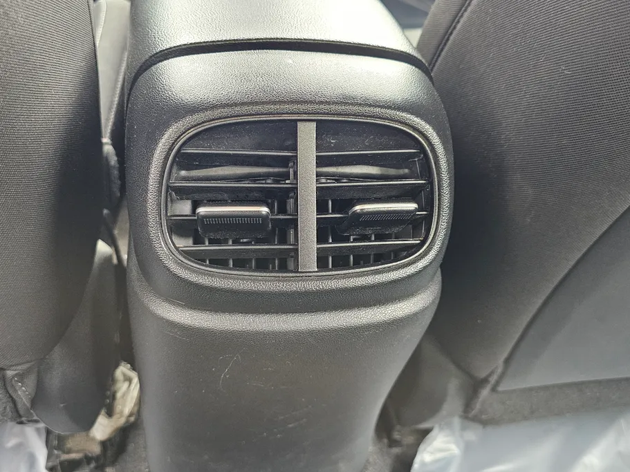 2023 Hyundai Elantra Smart 