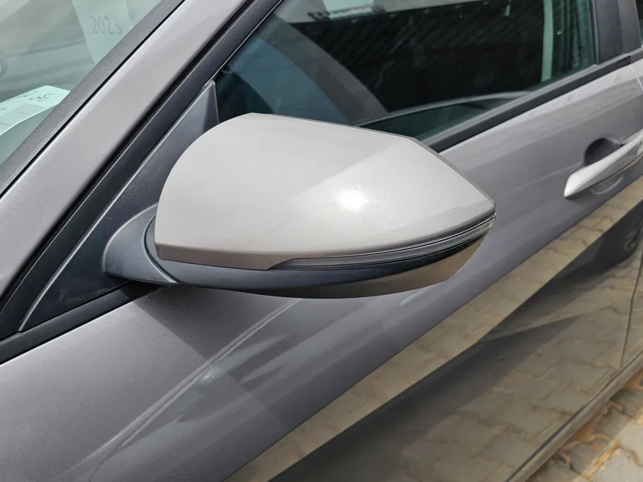 2023 Hyundai Elantra Smart 