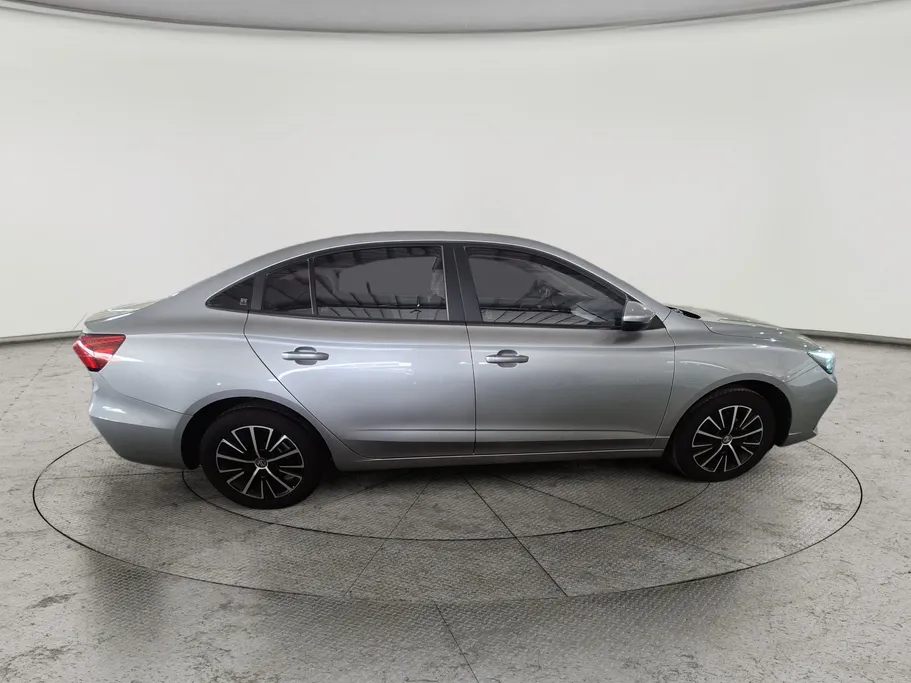 2025 MG 5 STD New Shape 