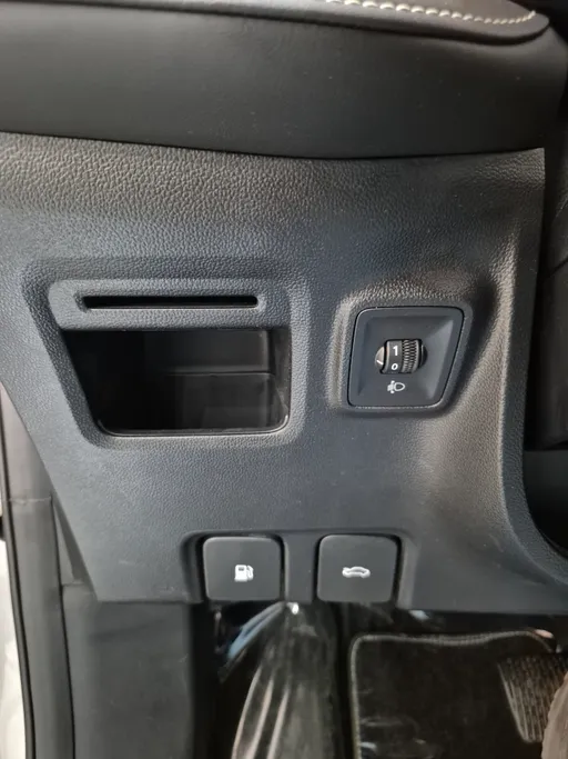 2025 MG 5 STD New Shape 