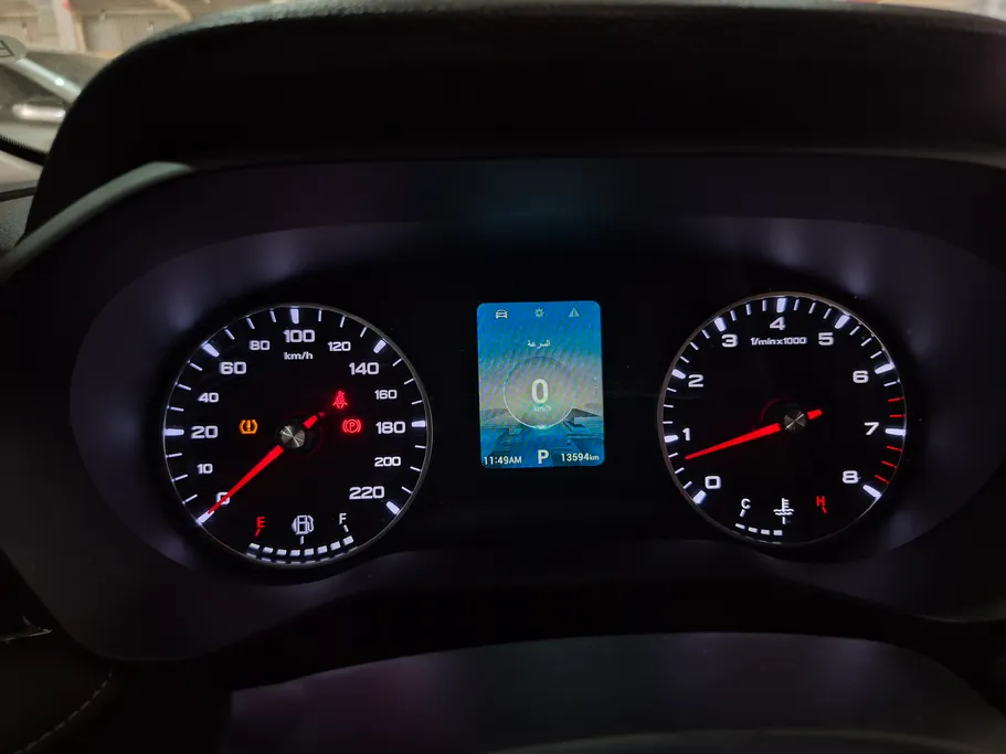 2025 MG 5 STD New Shape 