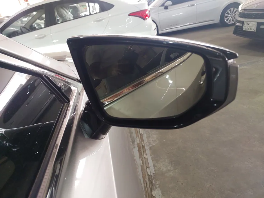 2024 Lexus ES 300 AH Hybrid  