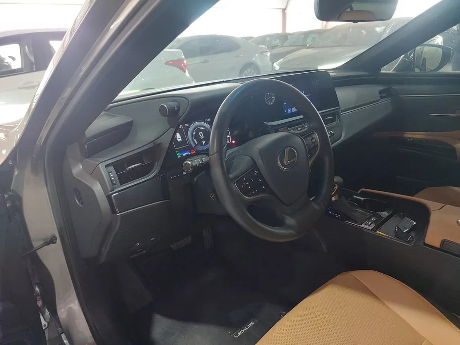 2024 Lexus ES 300 AH Hybrid  