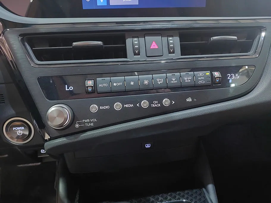 2024 Lexus ES 300 AH Hybrid  