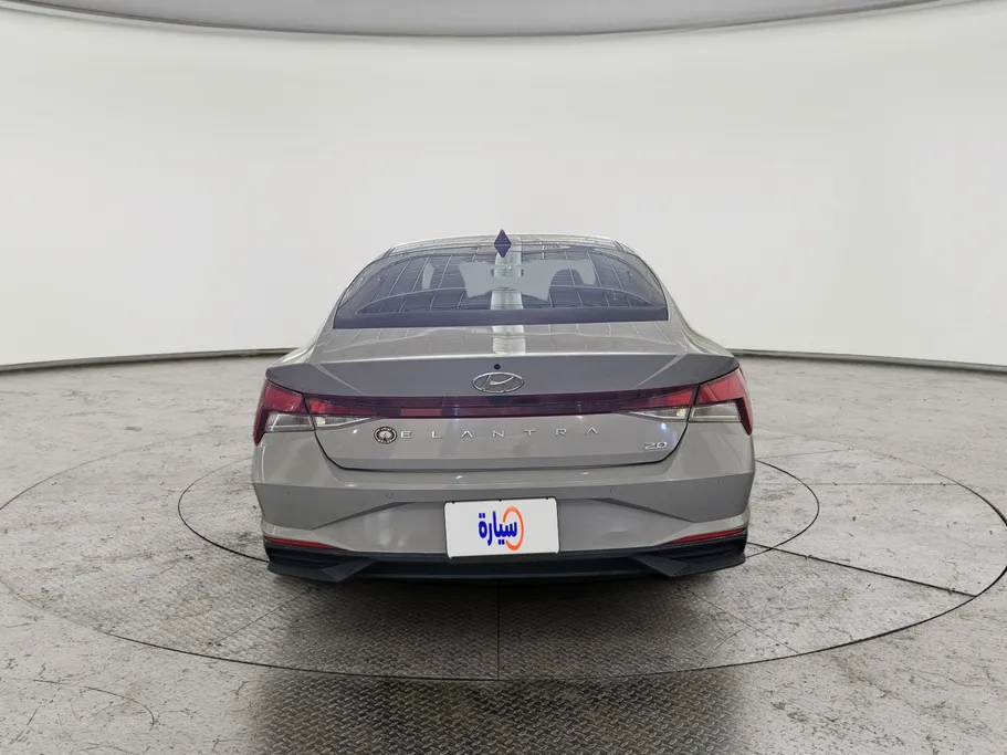 2023 Hyundai Elantra Smart 