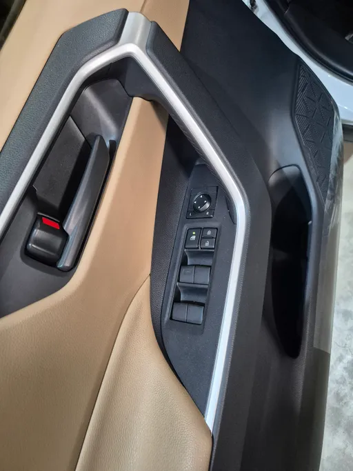 2025 Toyota RAV4 STD 