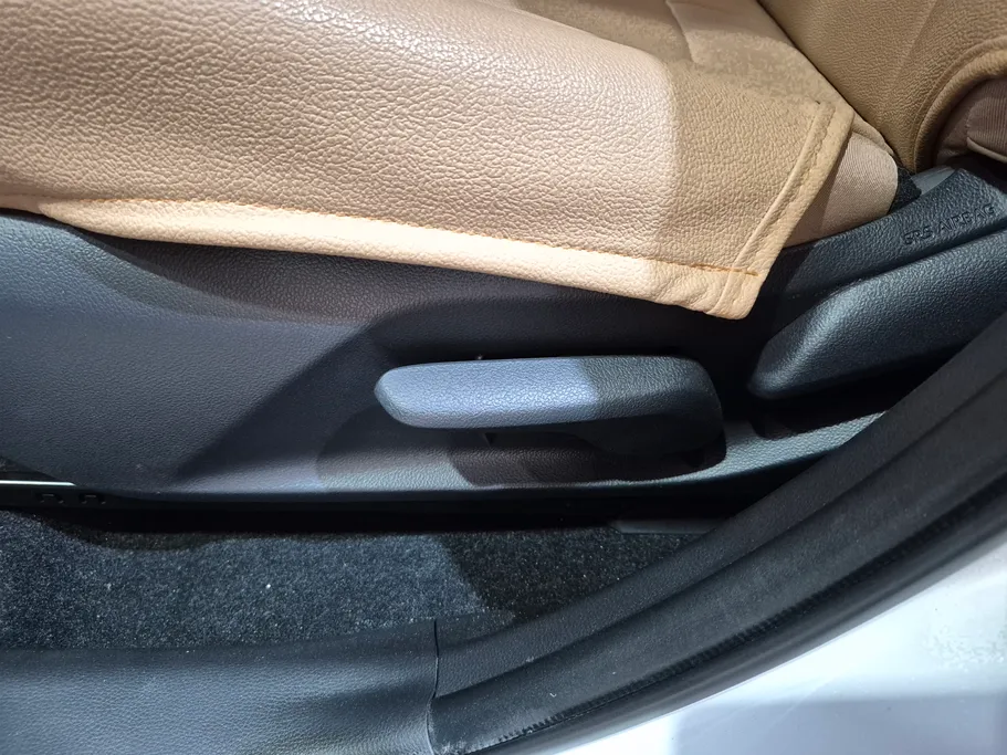 2025 Toyota RAV4 STD 