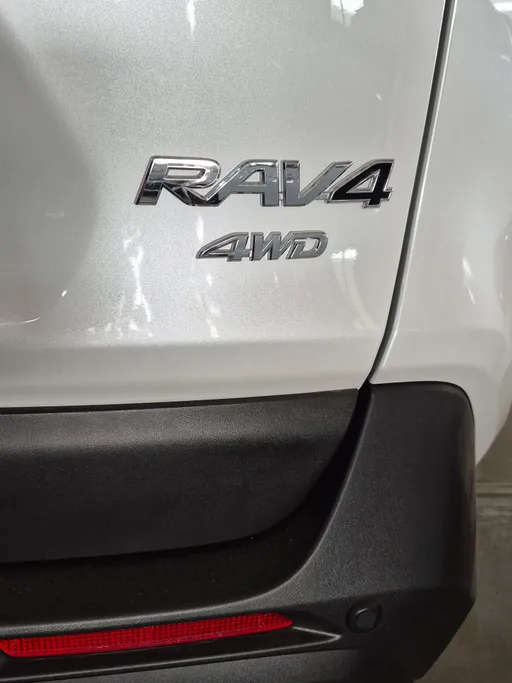 2025 Toyota RAV4 STD 