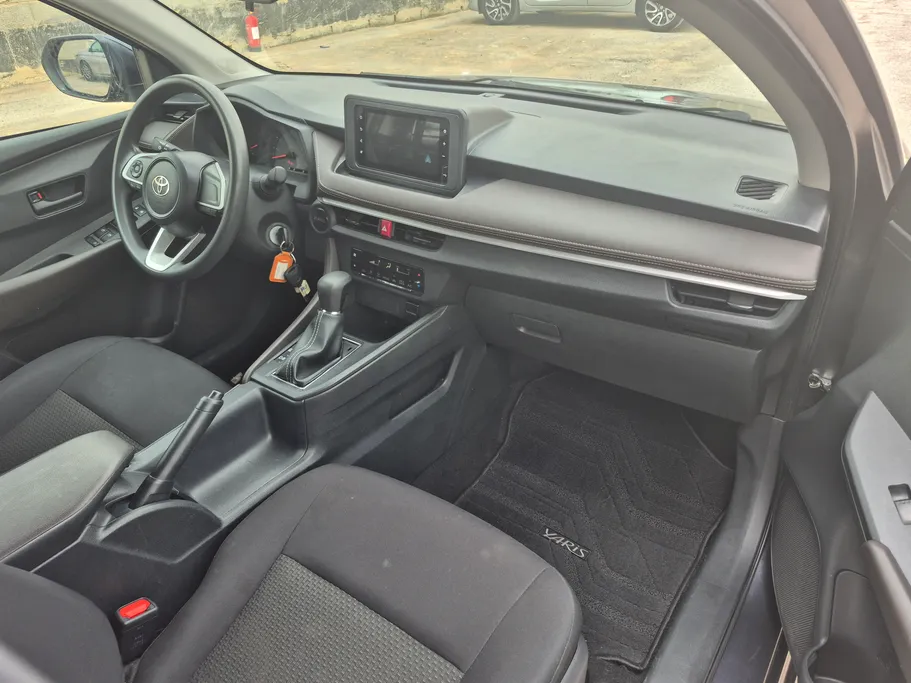 2024 تويوتا Yaris  Y 