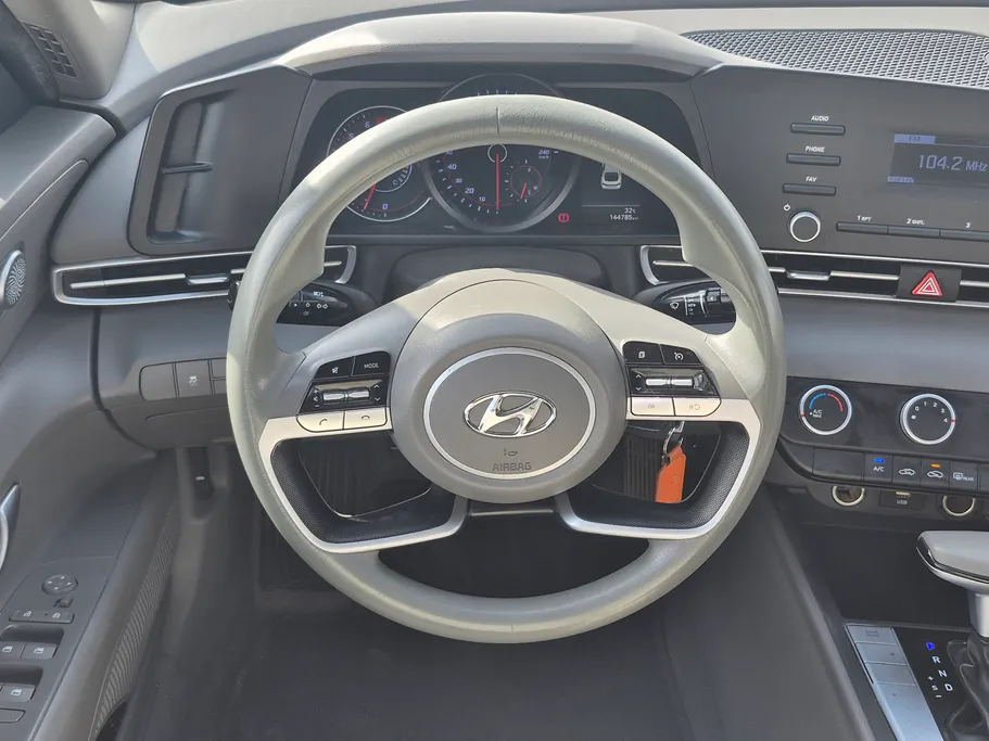 2023 Hyundai Elantra Fleet 