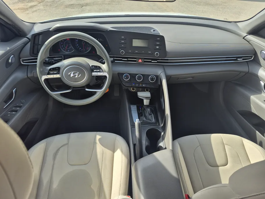 2023 Hyundai Elantra Fleet 