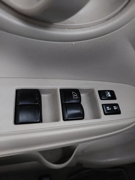 2023 Nissan Sunny SV Comfort 