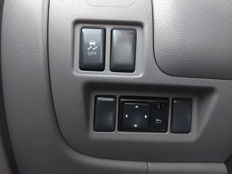 2023 Nissan Sunny SV Comfort 