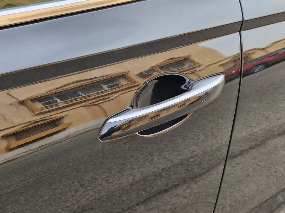 جينيسيس GV70 بريميوم 2026 