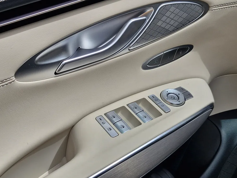 جينيسيس GV70 بريميوم 2026 