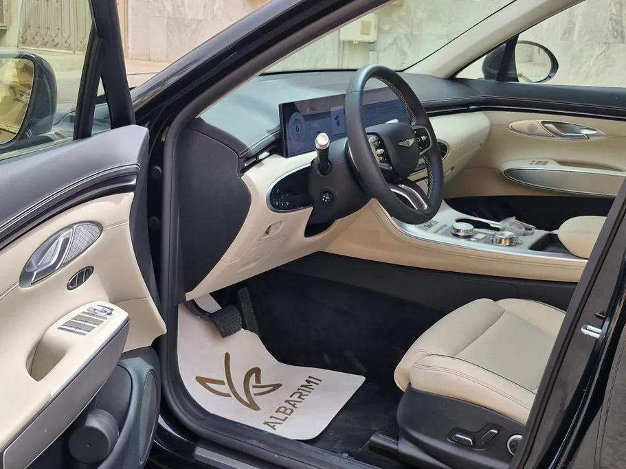 جينيسيس GV70 بريميوم 2026 