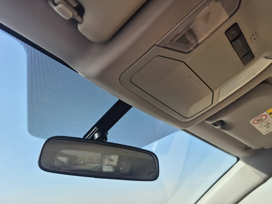 تويوتا راف فور LE 2022 