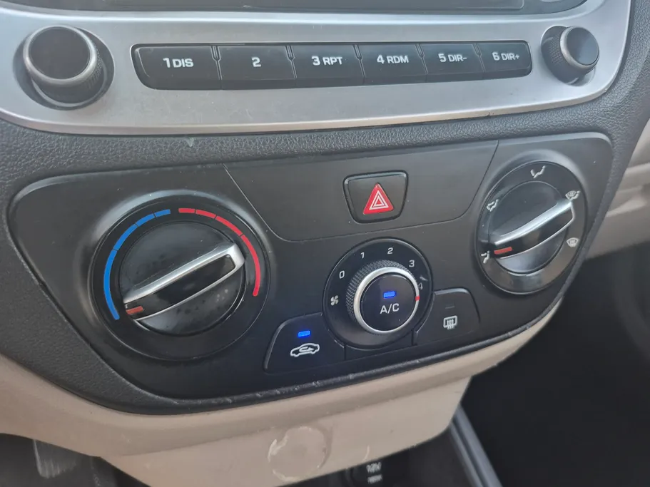 2021 Hyundai Accent Smart 