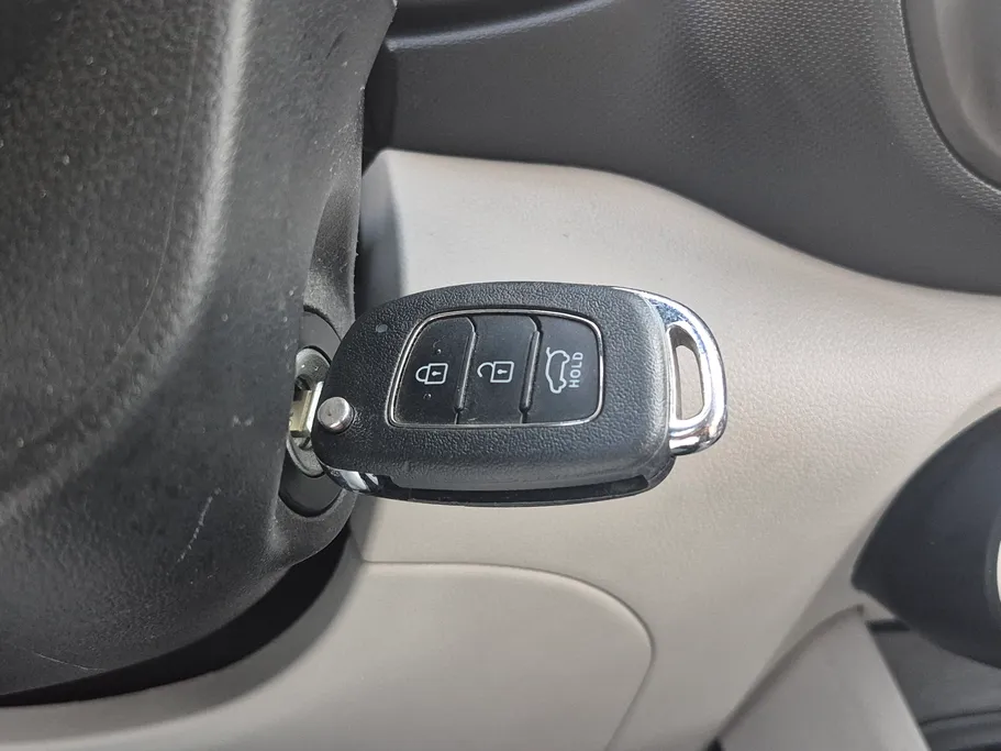 2025 Hyundai Venue Smart 