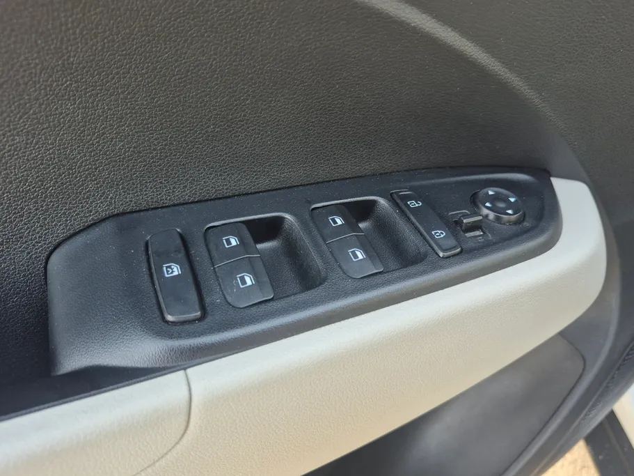 2025 Hyundai Venue Smart 