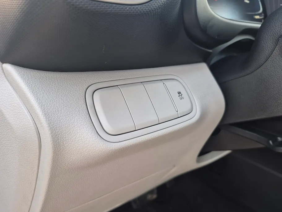 2025 Hyundai Venue Smart 