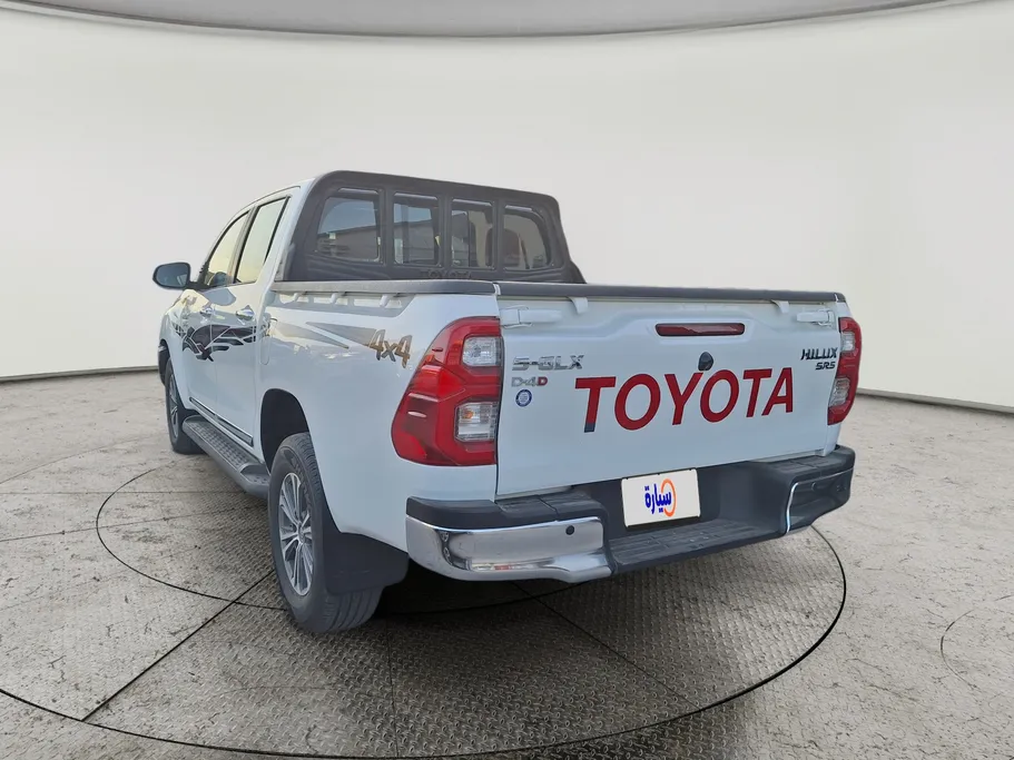 تويوتا هايلكس S GLX 2022 