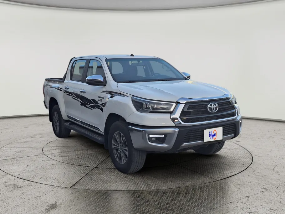 تويوتا هايلكس S GLX 2022 