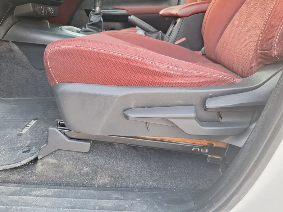 تويوتا هايلكس S GLX 2022 