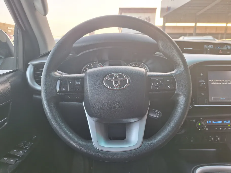 تويوتا هايلكس S GLX 2022 