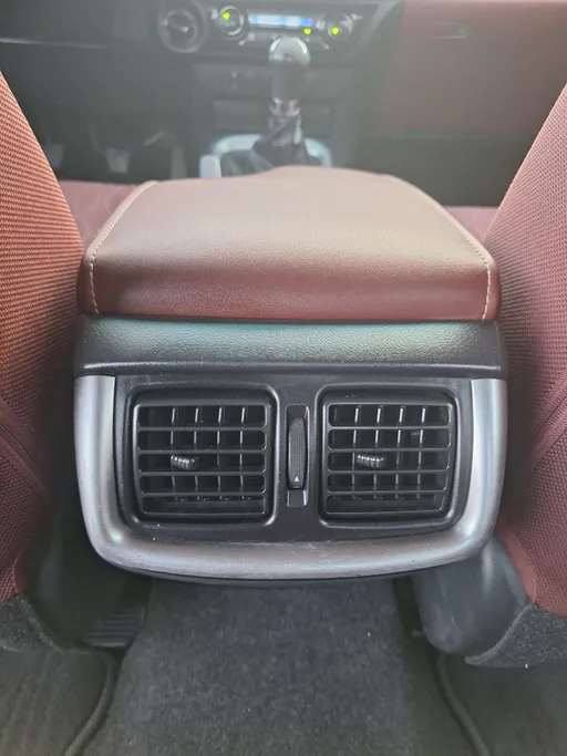 تويوتا هايلكس S GLX 2022 