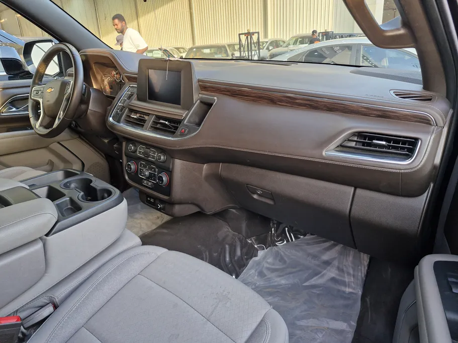 2023 Chevrolet Tahoe LS 