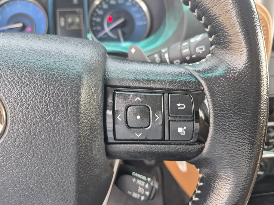 تويوتا فورتشنر VX 2023 