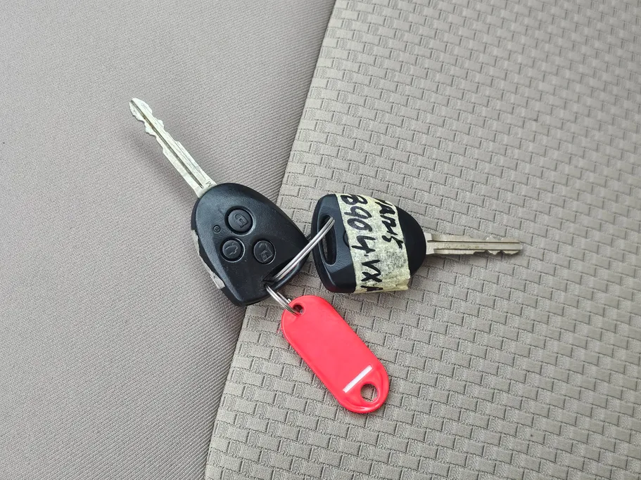 تويوتا يارس Y 2023 