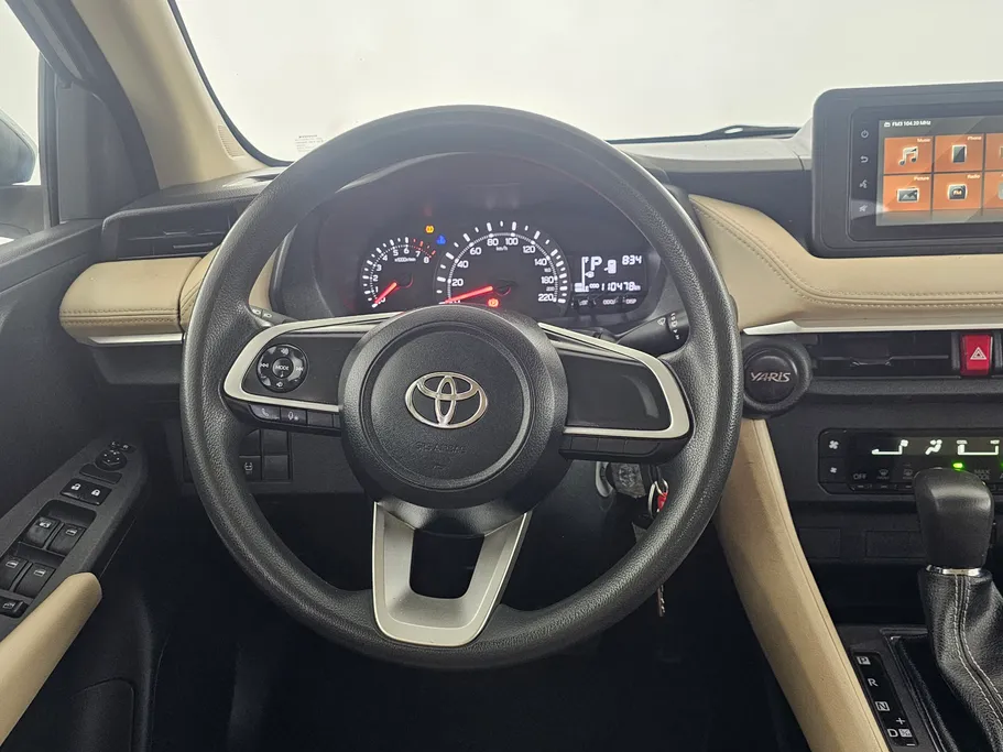 تويوتا يارس Y 2023 