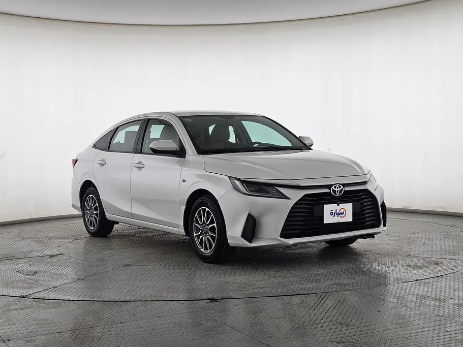 تويوتا يارس Y 2023 