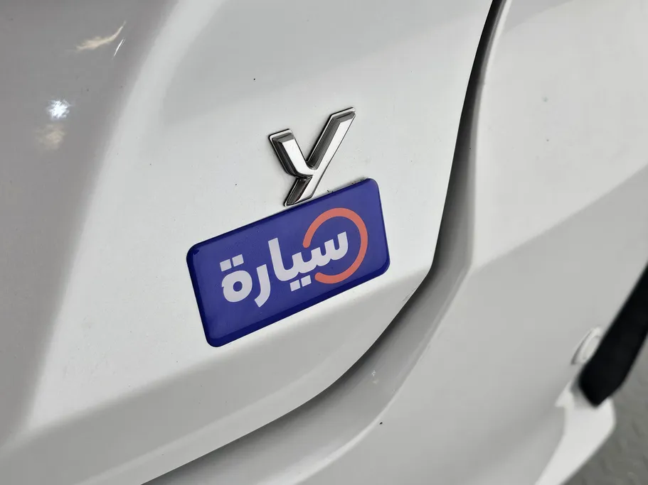 تويوتا يارس Y 2023 